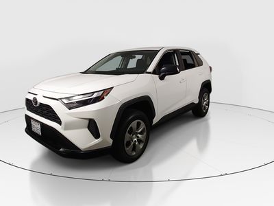2023 Toyota RAV4 - Photo 3