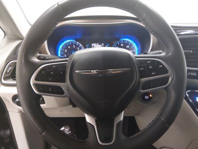 2023 Chrysler Voyager - Photo 12