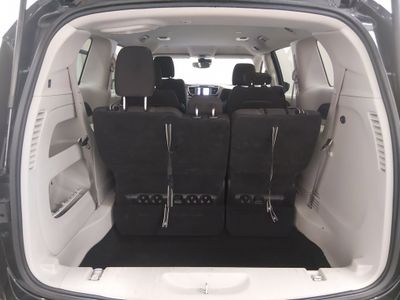 2023 Chrysler Voyager - Photo 11