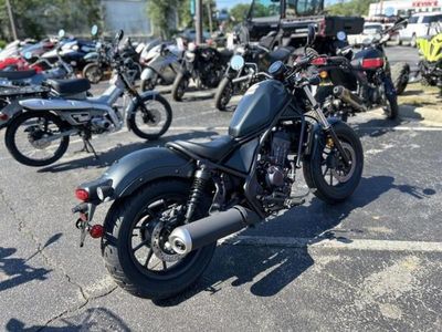 2025 Honda Rebel 300 - Photo 3