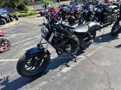 2025 Honda Rebel 300 - Photo 2