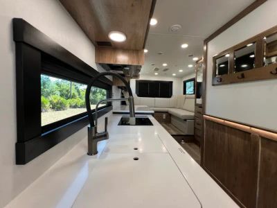 2026 Entegra ACCOLADE XT - Photo 9