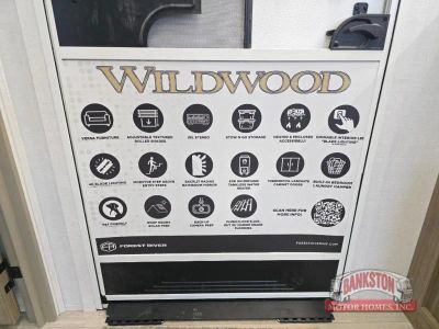 2026 Wildwood 31KQBTS — photo 42 view
