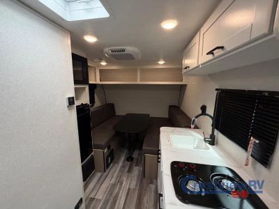 2026 Jayco Jay Flight SLX - Photo 10