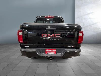 2023 GMC Canyon - Photo 5