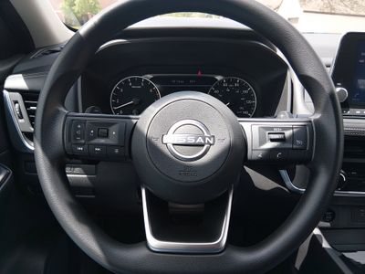 2024 Nissan Rogue - Photo 12