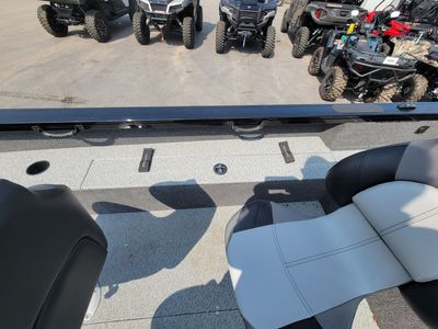 2025 Crestliner 1850 Pro Tiller - Photo 23