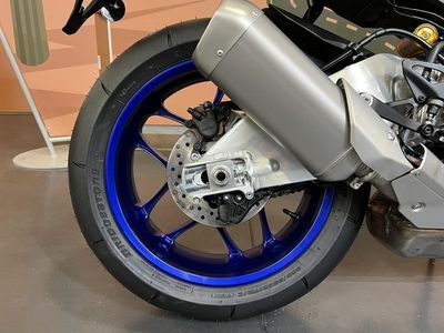 2026 Yamaha YZF-R1M - Photo 12