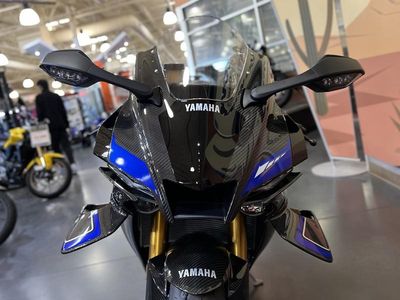2026 Yamaha YZF-R1M - Photo 13