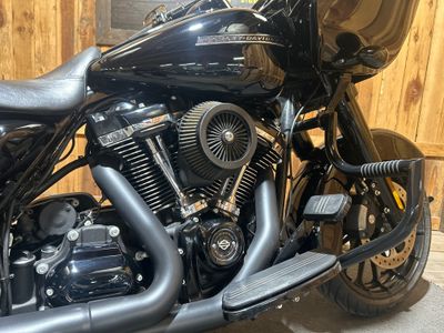 2018 Harley-Davidson Road Glide Special - Photo 5