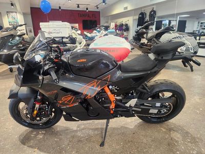 2026 KTM 990 RC R - Photo 7