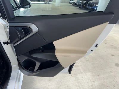 2025 BMW X3 — photo 12 view
