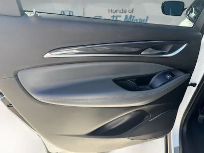 2022 Buick Enclave — photo 26 view