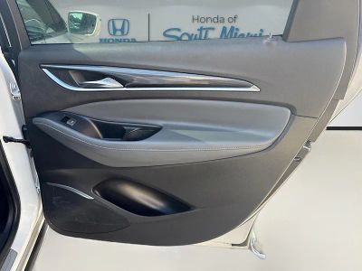 2022 Buick Enclave — photo 32 view