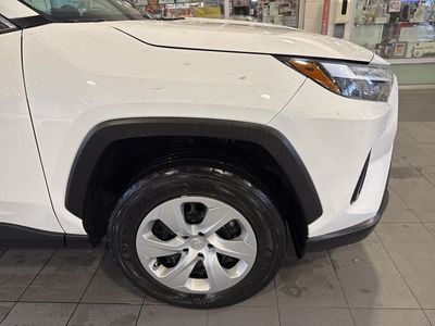 2024 Toyota RAV4 - Photo 7