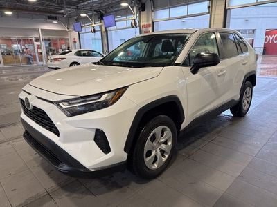 2024 Toyota RAV4 - Photo 1