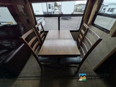 2015 Keystone RV Montana High Country - Photo 19