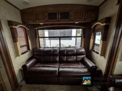 2015 Keystone RV Montana High Country - Photo 22