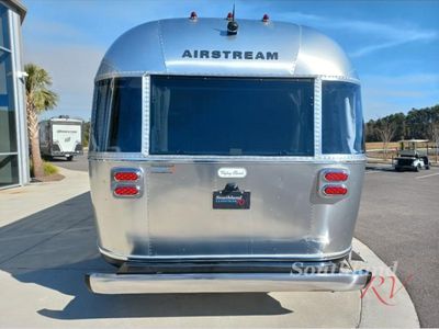 2025 Airstream Flying Cloud - Photo 6