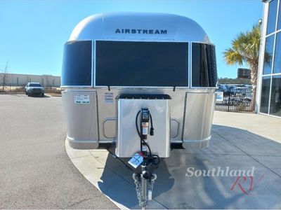2025 Airstream Flying Cloud - Photo 3