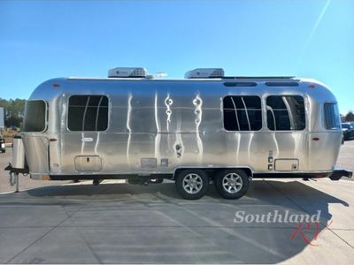 2025 Airstream Flying Cloud - Photo 8