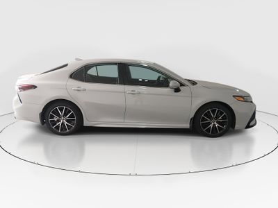 2023 Toyota Camry - Photo 8