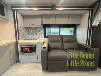 2026 Coachmen RV Entourage - Photo 19