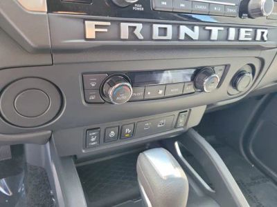 2026 Nissan Frontier — photo 17 view