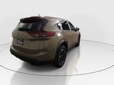 2025 Nissan Rogue - Photo 7