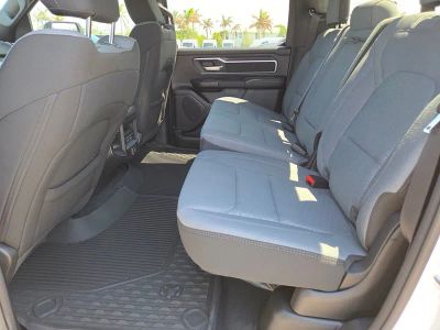 2026 Ram 1500 — photo 8 view