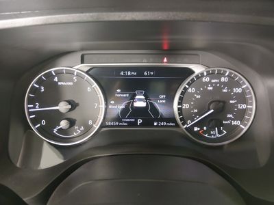 2025 Nissan Rogue — photo 14 view