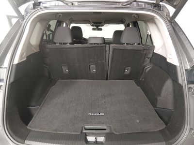 2025 Nissan Rogue — photo 11 view