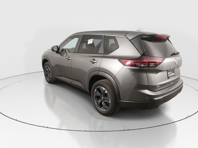 2025 Nissan Rogue — detail view