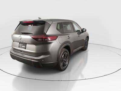 2025 Nissan Rogue — photo 7 view