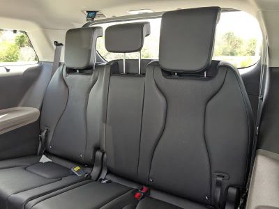 2026 Kia Carnival — photo 16 view
