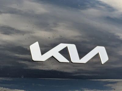 2026 Kia Carnival — photo 13 view