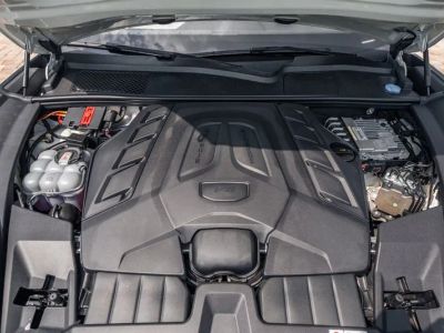 2024 Porsche Cayenne Coupe — photo 49 view