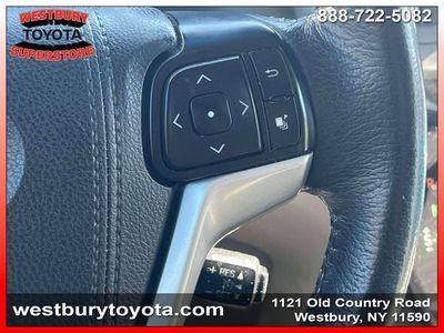 2017 Toyota Sienna - Photo 23