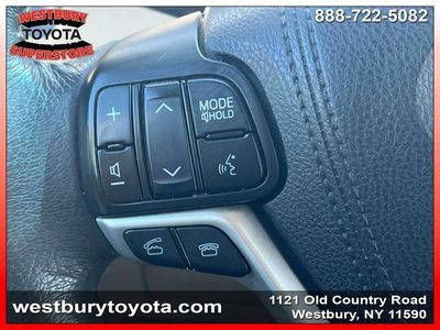 2017 Toyota Sienna - Photo 22