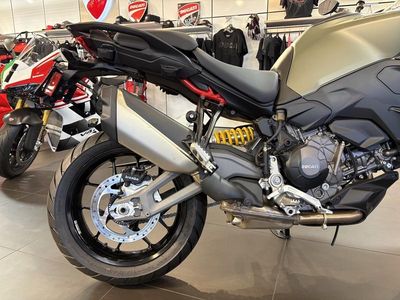 2025 Ducati Multistrada V2 S Storm Green - Photo 14