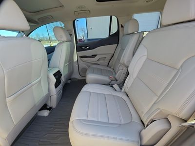 2021 GMC Acadia - Photo 18