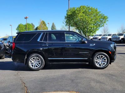 2022 GMC Yukon — side profile view
