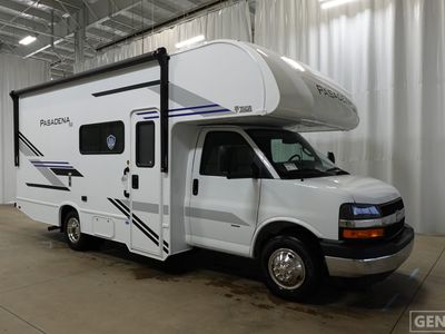 2026 Thor Motor Coach Pasadena SE - Photo 1