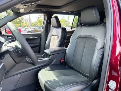 2026 Jeep Grand Cherokee L — photo 11 view