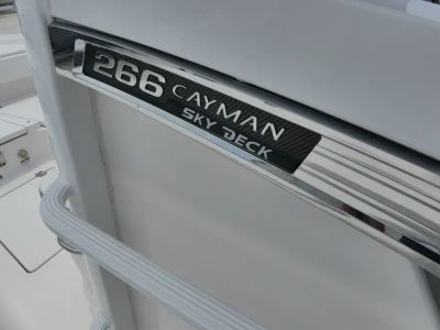 2023 Robalo 266 Cayman SD — photo 14 view