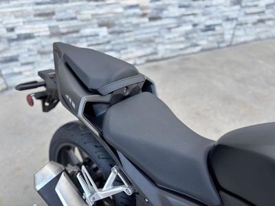 2025 Honda CB500F - Photo 10