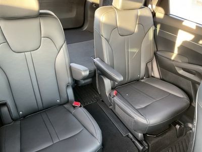 2026 Kia Sorento Hybrid - Photo 14