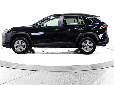 2025 Toyota RAV4 - Photo 7