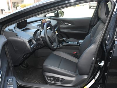 2026 Toyota Prius Plug-in Hybrid - Photo 3
