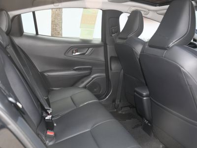 2026 Toyota Prius Plug-in Hybrid - Photo 10